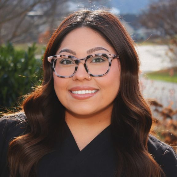 Angelica, Clinical Assistant